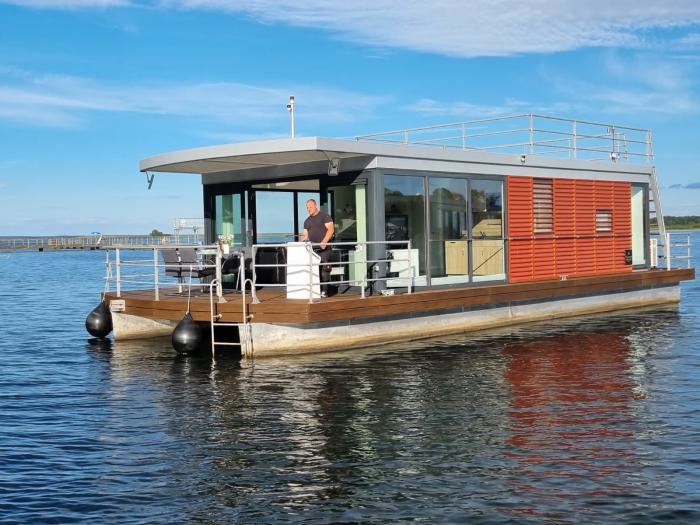 Festliegendes Hausboot Mieten Ostsee