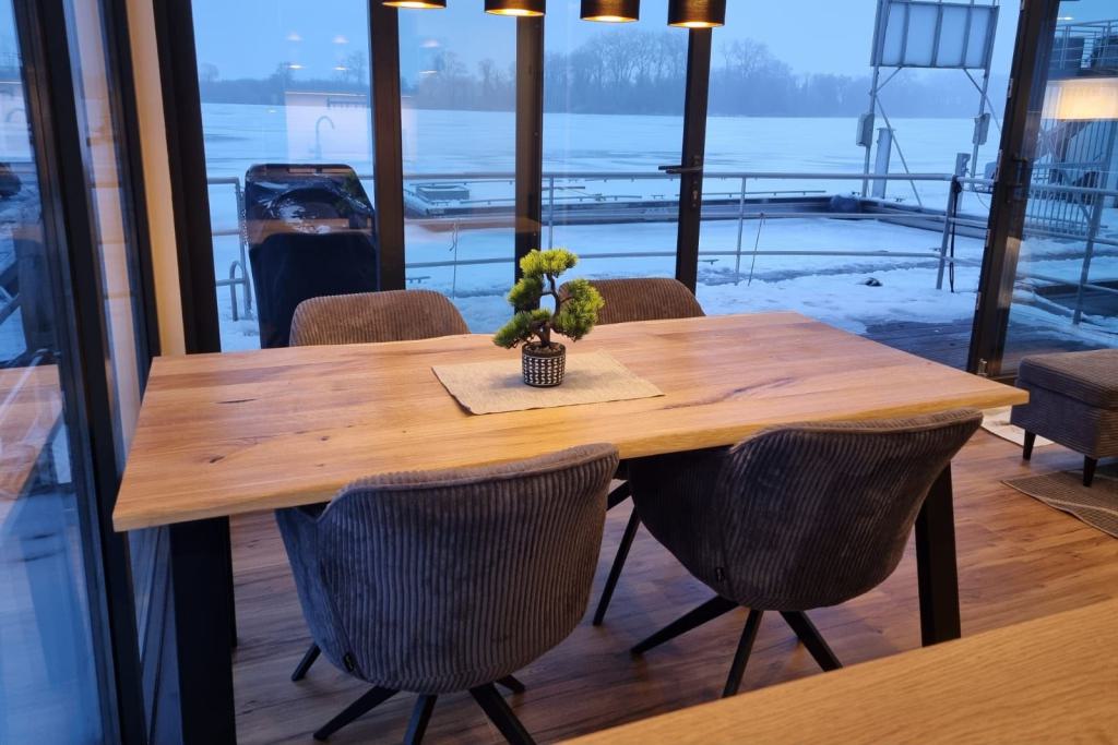 Louisa-03-Essbereich