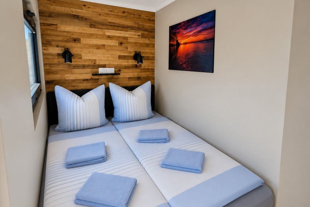 Sunny-06-Schlafzimmer 02
